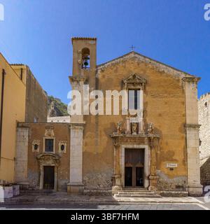 Die Kirche St. Katharina von Alexandria befindet sich in der Altstadt von Taormina auf Sizilien, Italien Stockfoto