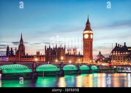 Der Palast von Westminster in London City, Großbritannien Stockfoto