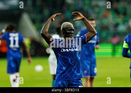 Moises Caicedo beim Endspiel der UEFA Conference League 2025 zwischen Real Betis Balompie und Chelsea FC (Maciej Rogowski) Stockfoto