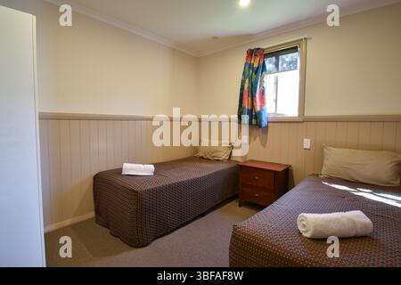 Schlafzimmer in einer Ferienhütte Stockfoto