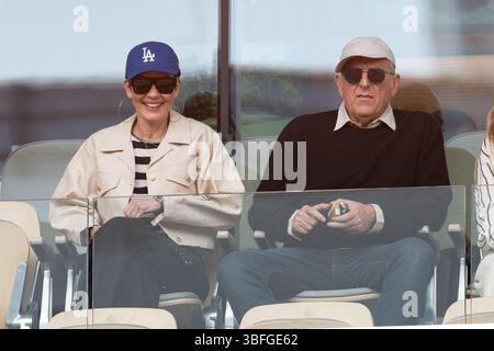 Paris, Frankreich. Juni 2025. Cristina Cordula und ihr Ehemann Frederic Cassin nehmen am 1. Juni 2025 am Roland Garros 2025 Turnier in Paris Teil. Foto: Laurent Zabulon/ABACAPRESS.COM Credit: Abaca Press/Alamy Live News Credit: Abaca Press/Alamy Live News Stockfoto
