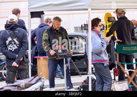 Wien, Österreich. Mai 2025. Dreharbeiten zur zweiten Staffel der Netflix-Serie „Crooks“ in der Minoritenkirche in Wien, Österreich, am 26. Mai 2025. Marvin KREN - 20250526 PD19628 Quelle: APA-PictureDesk/Alamy Live News Stockfoto