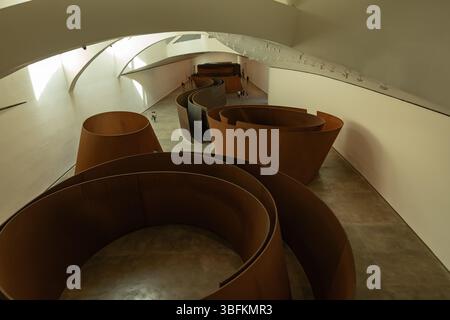 Die Frage der Zeit, Skulpturen von Richard Serra im Guggenheim Museum Bilbao Spanien Stockfoto
