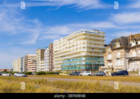 Ferienwohnung mit Blick auf den Strand in Le Touquet Paris Plage, Frankreich. Stockfoto