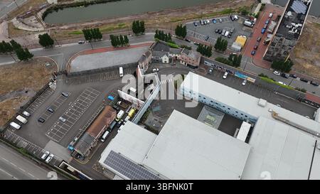 Luftaufnahme der Roath Lock Studios, BBC Wales Drama Studios in Cardiff Bay, Heimat der TV-Programme Doctor Who, Casualty und Pobol y Cwm Stockfoto