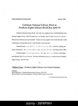 Diese Sammlung von Pressemitteilungen von CML vom April 1996 zeigt verschiedene Veranstaltungen in der Bibliothek, darunter Programmankündigungen, Schließungen, Eröffnungen, Akquisitionen, und Jubiläen, die an lokale Medien in Columbus geschickt wurden. Stockfoto