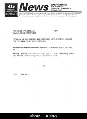 Diese Seite aus der CML-Pressemitteilungen vom September 1996 enthält Ankündigungen über Bibliotheksschließungen, -Eröffnungen, -Akquisitionen und -Programme, die an lokale Zeitungen, Radio- und Fernsehsender verteilt werden. Stockfoto