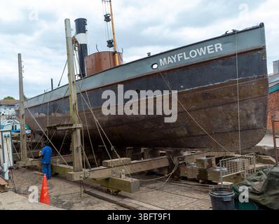 Historisches Dampfschlepper Mayflower 1861 wird auf dem Patentschein repariert, Underfall Yard, Bristol, England, Großbritannien Stockfoto