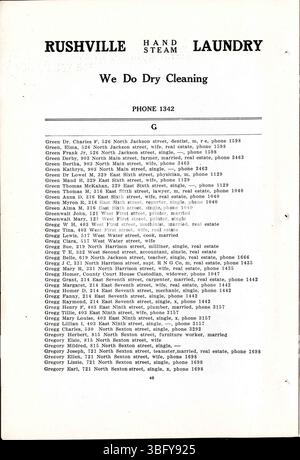 Dieses 1911 in Rushville City und Telefonbuch enthält lokale Geschäftslisten, Kirchenbücher und Anzeigen. Es gibt auch eine kurze Geschichte der öffentlichen Schule und ausgewählter lokaler Kirchen. Stockfoto