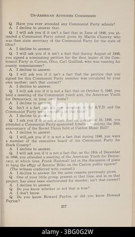 Dieser Band enthält offizielle Transkripte von Personen, die 1953 und 1954 von der Ohio UN-American Activities Commission über ihre angebliche Beteiligung an kommunistischen Organisationen befragt wurden. Stockfoto
