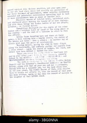 Diese Publikation aus dem Indiana Law Enforcement Digest vom März 1940 beleuchtet die Aktivitäten der Indiana State Police. Es enthält Details zu verschiedenen Polizeibüros, wichtige Statistiken und eine Liste gesuchter Personen. Das Problem dient als Aufzeichnung von Strafverfolgungsoperationen in Indiana. Stockfoto