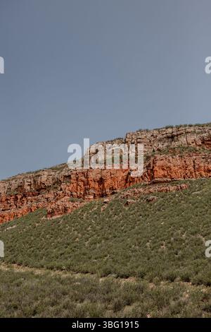 wyoming-Landschaft-Familie-Kinder-Mutter-Felsen-Kühe-Pferde-Land-cheyenne-wy-Sonne-Weide Stockfoto