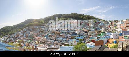 Panoramablick auf das Gamcheon Kulturdorf in Busan, Korea Stockfoto
