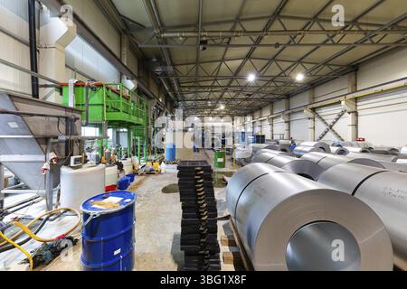 Das Innere der Metallwerkstatt. Modernes Industrieunternehmen Stockfoto