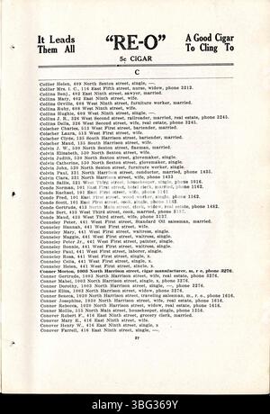 Das 1911 *Rushville City and Telephone Directory* enthält Geschäfts- und Kirchenauflistungen sowie Anzeigen und eine kurze Geschichte der örtlichen öffentlichen Schule und ausgewählter Kirchen in Rushville. Stockfoto
