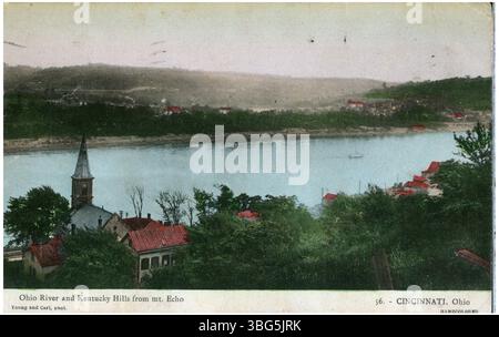 Ein handkoloriertes Foto von Young & Carl, das den Ohio River und die Kentucky Hills vom Mt. Echo in Cincinnati, Ohio, mit sanftem Gelände, Flussbiegung und ländlichem Vordergrund in Farbe vor einem gedämpften Himmel. Stockfoto