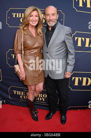 Nashville, USA. Juni 2025. Lee Greenwood und Kimberly Payne kamen am 30. Juni 2025 zur Eröffnung der Detroit Cowboy in Nashville, TN © Tammie Arroyo/AFF-USA.com Credit: AFF/Alamy Live News Stockfoto