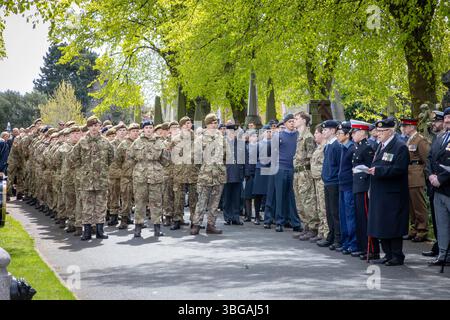 Der ANZAK Day 2024 wurde am 28. April in Soldier's Corner auf dem Warrington Cemetery gefeiert Stockfoto