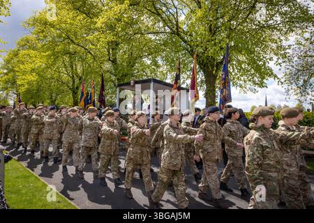 Der ANZAK Day 2024 wurde am 28. April in Soldier's Corner auf dem Warrington Cemetery gefeiert Stockfoto