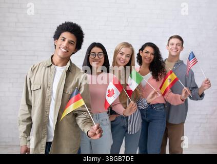 Moderne Ausbildung von internationalen Studenten oder Immigranten Stockfoto