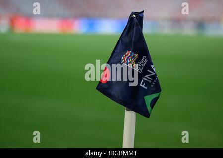 MÜNCHEN, DEUTSCHLAND - 1. JANUAR 2021: Eckfahne - das Halbfinalspiel UEFA Nations League 2025 Deutschland gegen Portugal in der Allianz Arena. Stockfoto