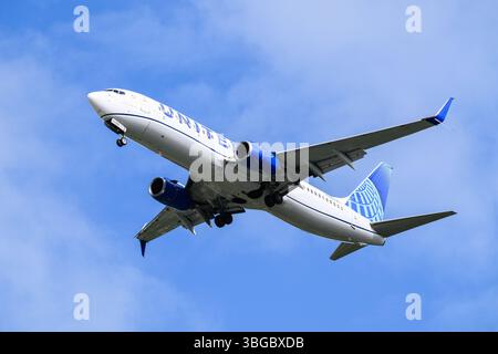 SeaTac, WA, USA - 18. Mai 2025; United Airlines Boeing 737-800 von der unteren Landung Stockfoto
