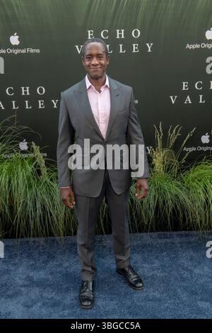 New York, Usa. Juni 2025. Albert Jones nimmt am 4. Juni 2025 an der New Yorker Premiere des „Echo Valley“ am AMC Lincoln Square 13 in New York City Teil. (Foto von Thenews2/NurPhoto) Credit: NurPhoto SRL/Alamy Live News Stockfoto