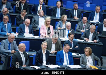Deutscher Bundestag, 10. Plenarsitzung Fraktion der AfD im Plenum bei der 10. Sitzung des Deutschen Bundestages in Berlin, 05.06.2025 Berlin Berlin Deutschland *** Deutscher Bundestag, 10 Plenarsitzung AfD-Fraktion im Plenum auf der 10 Tagung des Deutschen Bundestages in Berlin, 05 06 2025 Berlin Berlin Deutschland Stockfoto