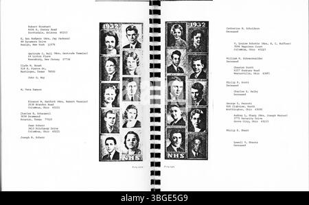 Das Heft zum Wiedersehen 1982 erinnert an den 50. Jahrestag der Klasse 1932 der North High School. Das Heft enthält Fotos und Briefe von Klassenkameraden. Die erste North High School, die von dem Architekten Frank L. Packard entworfen wurde, wurde 1893 an der 100 West 4th Avenue in Columbus, Ohio, gebaut. Es wurde 1924 durch ein neueres Gebäude an der 100 East Arcadia Avenue ersetzt. Die Schule wurde 1979 geschlossen, aber 2012 als Columbus International High School wieder eröffnet. Stockfoto