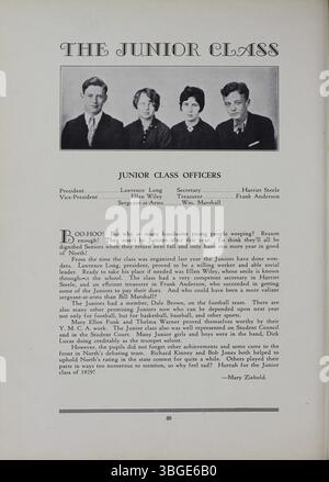 Die Ausgabe 1929 des Polaris Annual erinnert an die historischen Meilensteine der North High School, einschließlich der Leitung von Charles D. Everett, der von 1893 bis 1929 als Direktor diente. Das vom Architekten Frank L. Packard im romanischen Stil entworfene Schulgebäude befand sich an der 100 West 4th Avenue, bevor es 1924 durch eine neue Einrichtung an der 100 East Arcadia Avenue ersetzt wurde, wo es bis 1979 betrieben wurde, bevor es 2012 als Columbus International High School wieder eröffnet wurde. Stockfoto