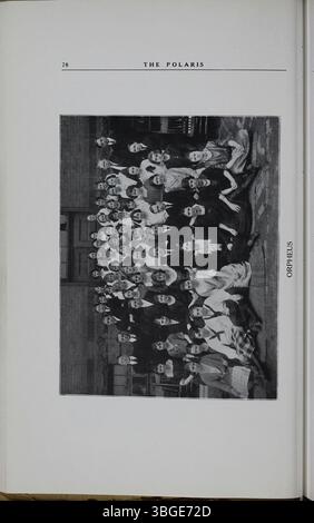 Diese Ausgabe des Jahrbuchs „Polaris Annual“ von 1921 hebt Charles D. Everetts Führung als Direktor der North High School ab 1893 hervor. Die ursprüngliche North High School, entworfen von Frank L. Packard, wurde zwischen 1892 und 1893 an der 100 West 4th Avenue im romanischen Stil erbaut. Das Gebäude wurde 1924 durch ein neues Gebäude an der 100 East Arcadia Avenue ersetzt, wo es bis 1979 blieb. Stockfoto