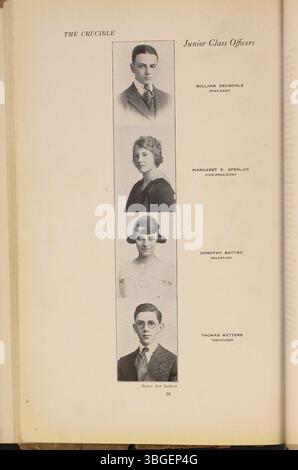 Die East High School, 1500 East Broad Street in Columbus, Ohio, wurde 1897 an einem anderen Ort eröffnet. Das zweite Gebäude wurde von Howell & Thomas im neoklassizistischen Revival-Stil entworfen und 1922 erbaut und 1923 eingeweiht. Nachdem die Schule 1923 verlegt wurde, wurde das ursprüngliche Gebäude in die Franklin Junior High School umgewandelt. Die Renovierungsarbeiten wurden 2008 abgeschlossen. Stockfoto