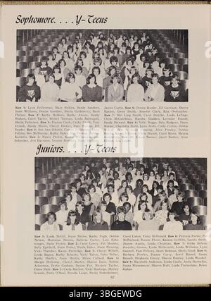 Das Jahrbuch der West High School 1966 mit dem Titel The Occident beschreibt die Geschichte der Schule, die am 8. September 1908 an der 120 South Central Avenue eröffnet wurde. 1916 hatte die Schule 457 Schüler und 19 Lehrer. Von 1927 bis 1929 wurde ein neues Gebäude gebaut, das von Howard Dwight Smith entworfen wurde, der auch das Ohio Stadium entwarf. Die Schule blieb 2018 in Betrieb, während das alte Gebäude zur Starling Junior High wurde, die 2012 geschlossen wurde. Stockfoto
