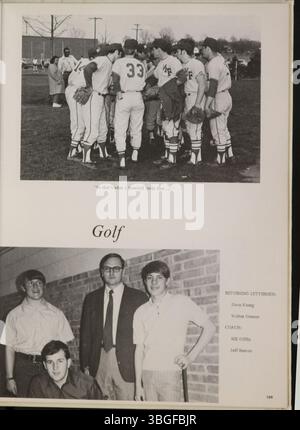 Das Diabolis-Jahrbuch für die Marion Franklin High School im Jahr 1971 beleuchtet die Geschichte der Schule mit der Eröffnung im Jahr 1953 in der 1265 Koebel Road in Columbus, Ohio. Marion Franklin diente zunächst Studenten der Klassen 7 bis 12. Die Schule wurde am 20. November 1953 eingeweiht und ist Teil des Marion Township School District. Stockfoto