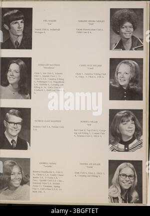 Das Jahrbuch 1971 der Marion Franklin High School, Diabolis, beleuchtet die reiche Geschichte der Schule und ihre Entwicklung seit ihrer Eröffnung im Jahr 1953. Die Schule diente 7-12 und befindet sich im südlichen Teil von Columbus, Ohio. Stockfoto