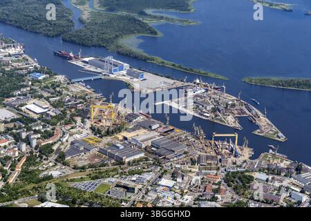 Szczecin, Pommern, Hafen, Werft, Szczecin, Woiwodschaft Pommern, Woiwodschaft Westpommern, Polen, oder, fluss, Luftaufnahme, insolvent, EU Stockfoto