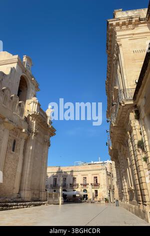 Piazza Minerva in Ortigia, Sizilien Stockfoto