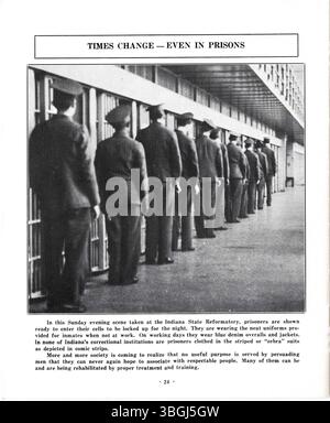 In dieser Broschüre aus dem Jahr 1938 werden Fragen rund um das Gefängnis- und Bewährungssystem in Indiana behandelt, wobei der Schwerpunkt auf den Herausforderungen, denen sich verurteilte Kriminelle und die Bewährungsreform gegenübersehen, wie John H. Klinger, Direktor der Abteilung für Korrekturen, schrieb. Stockfoto