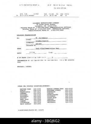 Diese Sammlung von Pressemitteilungen von CML aus dem Jahr 1996 umfasst Ankündigungen von Bibliotheksprogrammen, Schließungen, Akquisitionen und mehr, die an lokale Columbus-Medien wie Zeitungen, Radio und TV-Sender verteilt werden. Stockfoto