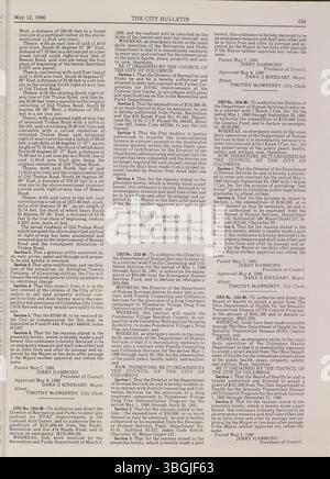 Das Columbus City Bulletin von 1990 enthält stadtratsverfahren, erlassene Verordnungen, Ausschreibungen, Vorschläge, Aktualisierungen des öffentlichen Dienstes, und Aktivitäten des Board of Purchase. Stockfoto