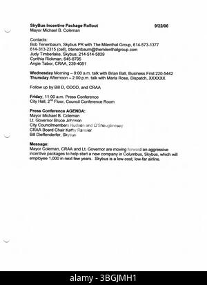 Die Pressemitteilungen von Bürgermeister Michael Coleman aus dem Jahr 2006 enthalten einen Bericht über seine politische Führung und seine offizielle Kommunikation während seiner Amtszeit als Bürgermeister von Columbus, Ohio. Coleman, der erste afroamerikanische Bürgermeister, diente von 2000 bis 2016 und erreichte den Rekord als der am längsten dienende Bürgermeister in der Geschichte von Columbus. Stockfoto