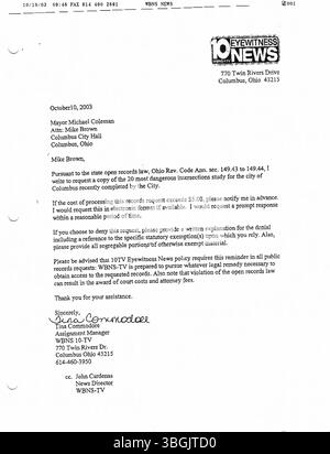 Diese Sammlung von 2003 Pressemitteilungen aus dem Büro von Bürgermeister Michael Coleman beleuchtet wichtige Entwicklungen und Initiativen in Columbus während seiner Amtszeit als erster afroamerikanischer Bürgermeister. Er hatte vier Amtszeiten inne und wurde der am längsten dienende Bürgermeister in der Geschichte der Stadt. Stockfoto