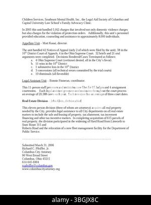 Seite 30 des Jahresberichts der Stadt Columbus 2005 enthält umfassende Finanzinformationen zu den Einnahmen und Ausgaben der Stadt, zusammen mit Berichten des Komitees der Wege und Mittel, des Stadtschatzers und des Stadtschatzmeisters zu Steuerangelegenheiten und Haushaltsentscheidungen. Stockfoto