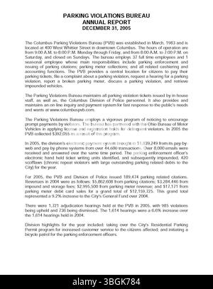 Diese Seite des Jahresberichts der Stadt Columbus 2005 stellt die Einnahmen und Ausgaben der Stadt dar. Es enthält auch Berichte des Committee of Ways and Means, des City Clerk und des City Treasurer, die Einblicke in das Finanzmanagement und die Budgetaktivitäten der Stadt geben. Stockfoto