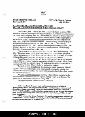 Die Pressemitteilungen des Bürgermeisters Michael Coleman aus dem Jahr 2004 zeigen seine Führung in Columbus, wo er von 2000 bis 2016 als erster afroamerikanischer Bürgermeister der Stadt fungierte. Seine Amtszeit war geprägt von bedeutenden Beiträgen zur öffentlichen Politik und Stadtentwicklung. Stockfoto