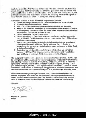 Eine Pressemitteilung aus dem Büro von Bürgermeister Michael Coleman im Jahr 2006 hebt seine Rolle als amtierender Bürgermeister von Columbus hervor, dem ersten Afroamerikaner, der das Amt innehatte, und seine Amtszeit von 2000 bis 2016. Stockfoto