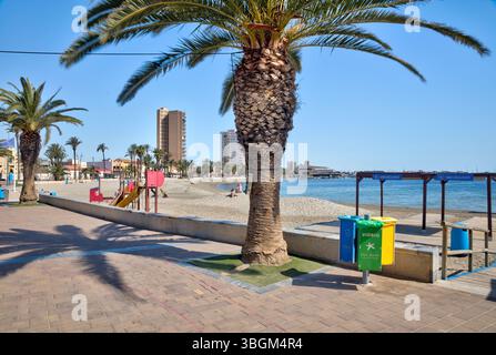 Playa de Colon, Strand, Architektur, Santiago de Ribera, Mar Menor, autonome Region Murcia, Spanien, Stockfoto