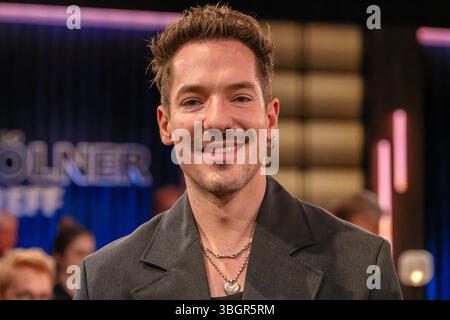 Kölnertreff aus Köln am 06. Juni 2025. Im Bild Nico stank, Komiker mit Musical-Ausbildung. Köln Nordrhein-Westfalen Deutschland *** KölnerTreff aus Köln am 06. Juni 2025 im Bild Nico stank, Komiker mit musikalischer Ausbildung Köln Nordrhein-Westfalen Deutschland Stockfoto