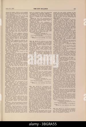 Das Columbus City Bulletin von 1972, das vom Stadtschreiber betreut wird, enthält Aufzeichnungen über Maßnahmen des stadtrates, öffentliche Ausschreibungen für Angebote und Vorschläge, Verordnungen, Beschlüsse und Updates über die Tätigkeiten des öffentlichen Dienstes. Stockfoto