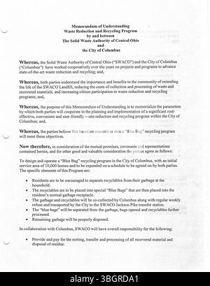Das Büro des Bürgermeisters Michael Coleman veröffentlichte 2005 Pressemitteilungen, in denen er seine Aktivitäten und Leistungen als 52. Bürgermeister von Columbus, Ohio, zusammenfasste. Von 2000 bis 2016 war er der erste afroamerikanische Bürgermeister der Stadt. Stockfoto